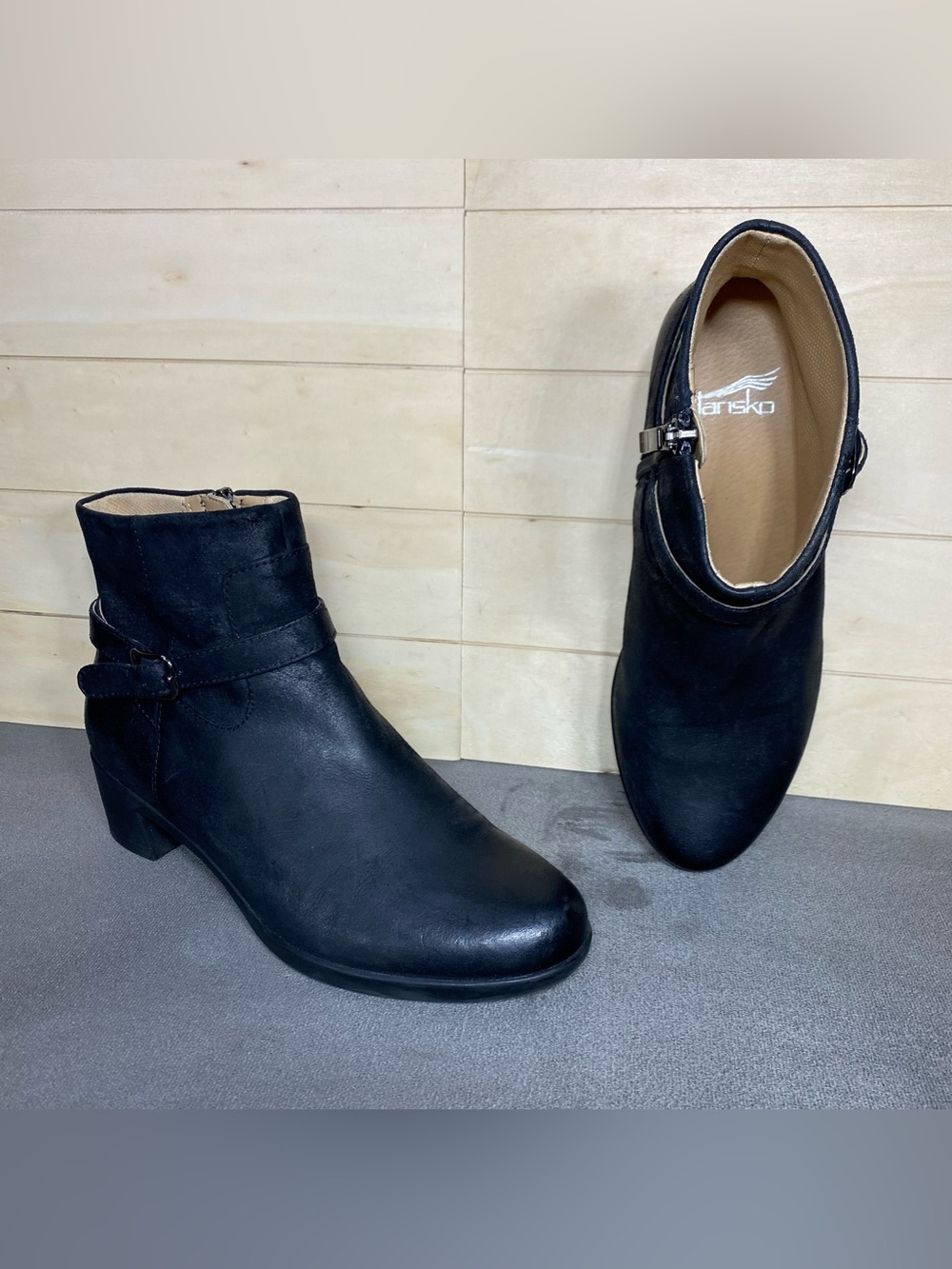 Dansko Cagney Boots Women's Size 8 Shoes Black Leather Zip Ankle Booties EU38 - Picture 12 of 12